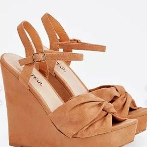 Shoes-Wedges